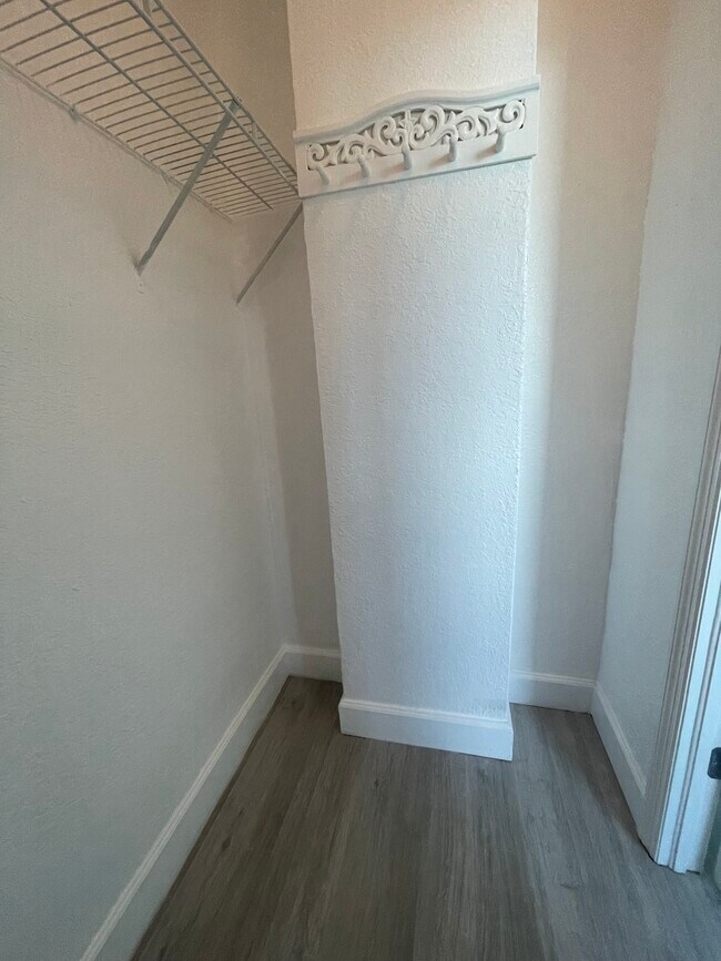 Foto del edificio - 7501 E Treasure Dr