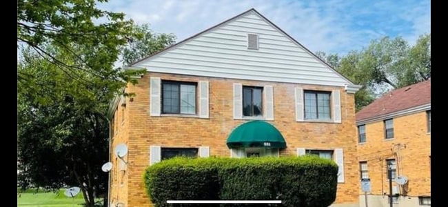 Building Photo - 551 Telford Ave