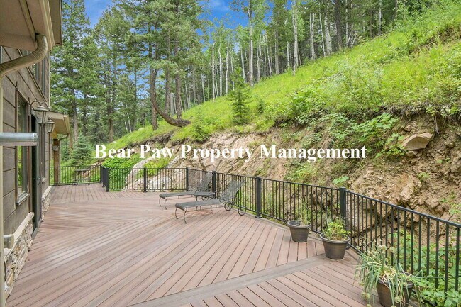 Building Photo - Spacious 4-Bedroom Retreat in Scenic Conif...