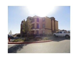 Building Photo - 6955 N Durango Dr