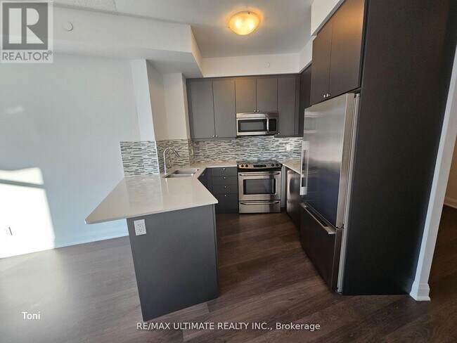 Photo du bâtiment - 25 Fontenay Ct