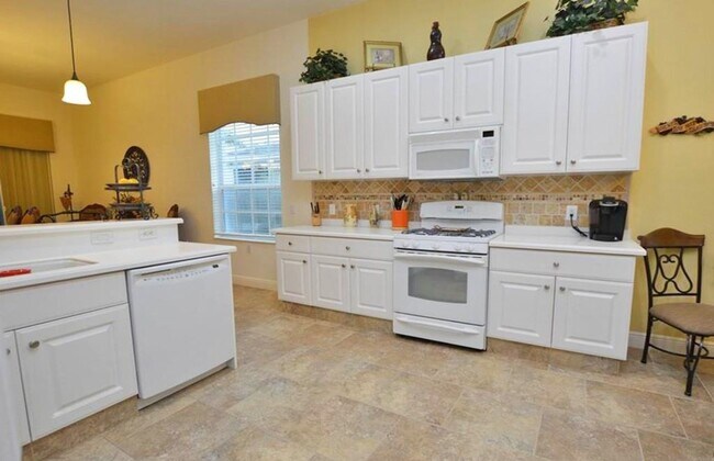 Foto del edificio - Available for 2026 season -- Fully Furnished - Fiddler's Creek — Resort Style Amenities -- Fiddle...