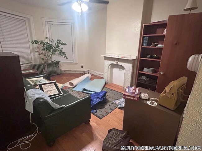 Building Photo - 88 Hammond St