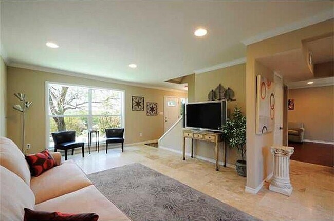 Foto del edificio - 6812 Syracuse Cove