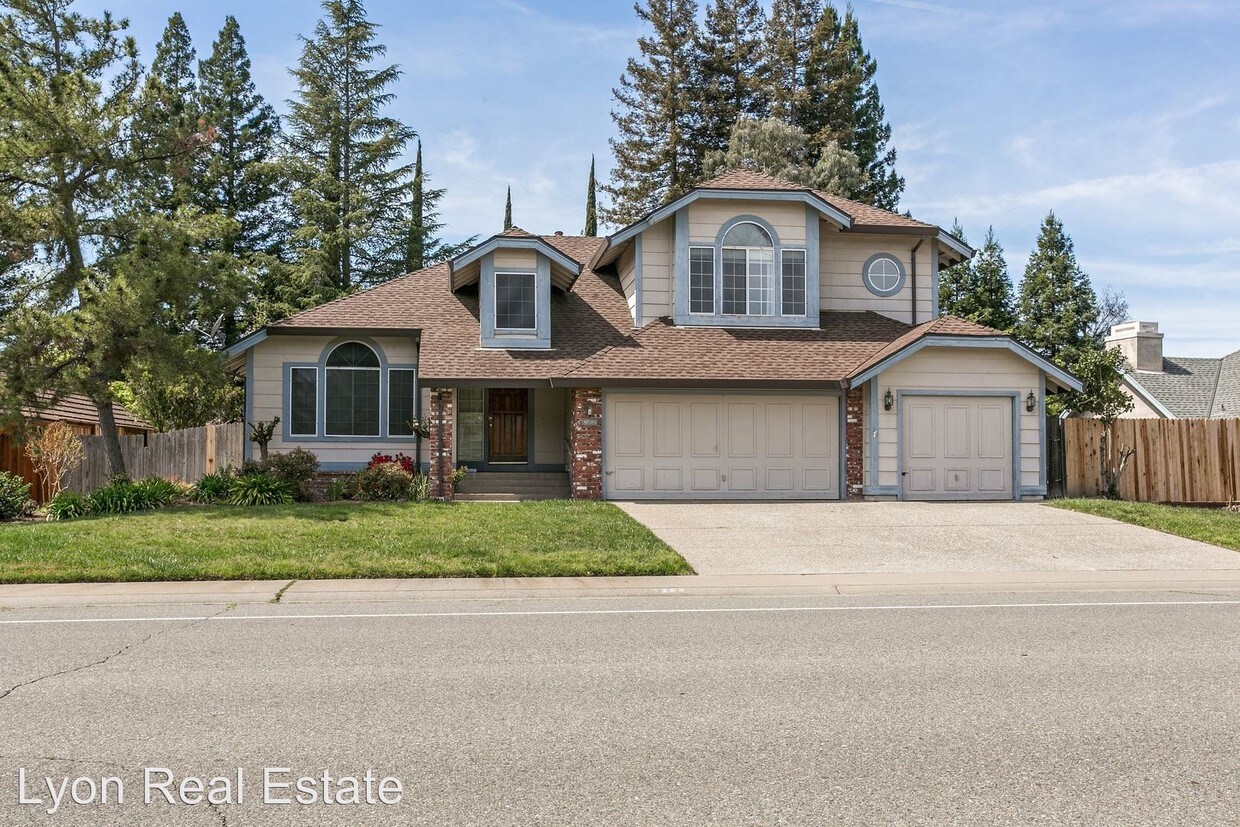 Primary Photo - 1308 Ridgecrest Way