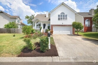 Building Photo - 3127 Creekview Ln