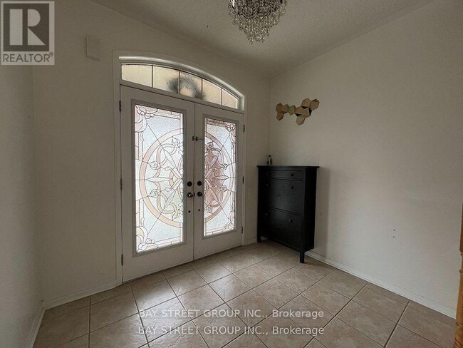 Building Photo - 11 Wyper Square