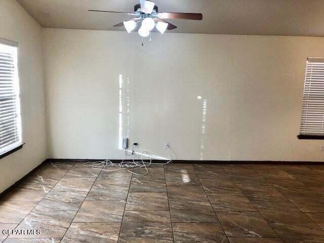 Foto del edificio - 2220 Sparrow Point St
