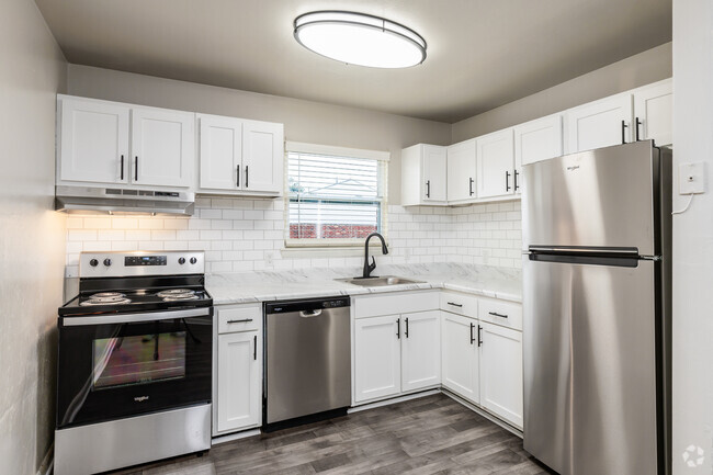 Interior Photo - Carson Square Apartments