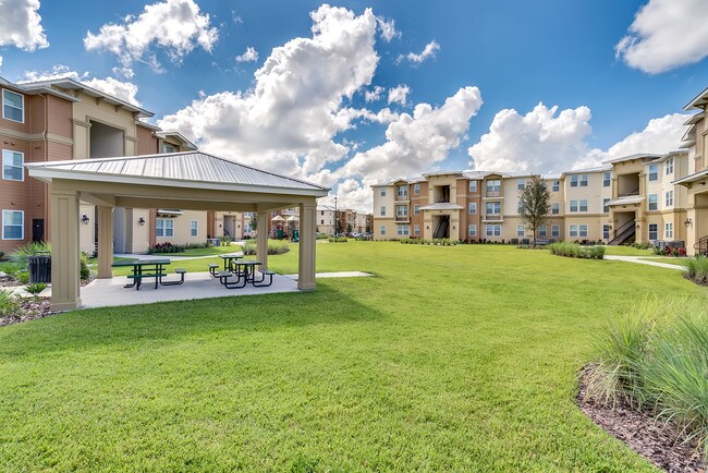 Vineland Landings Apartments Kissimmee Fl Apartments Com