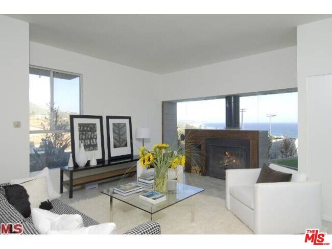 Foto del edificio - 31211 Pacific Coast Hwy