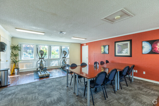 Fitness Room - Lion Villas