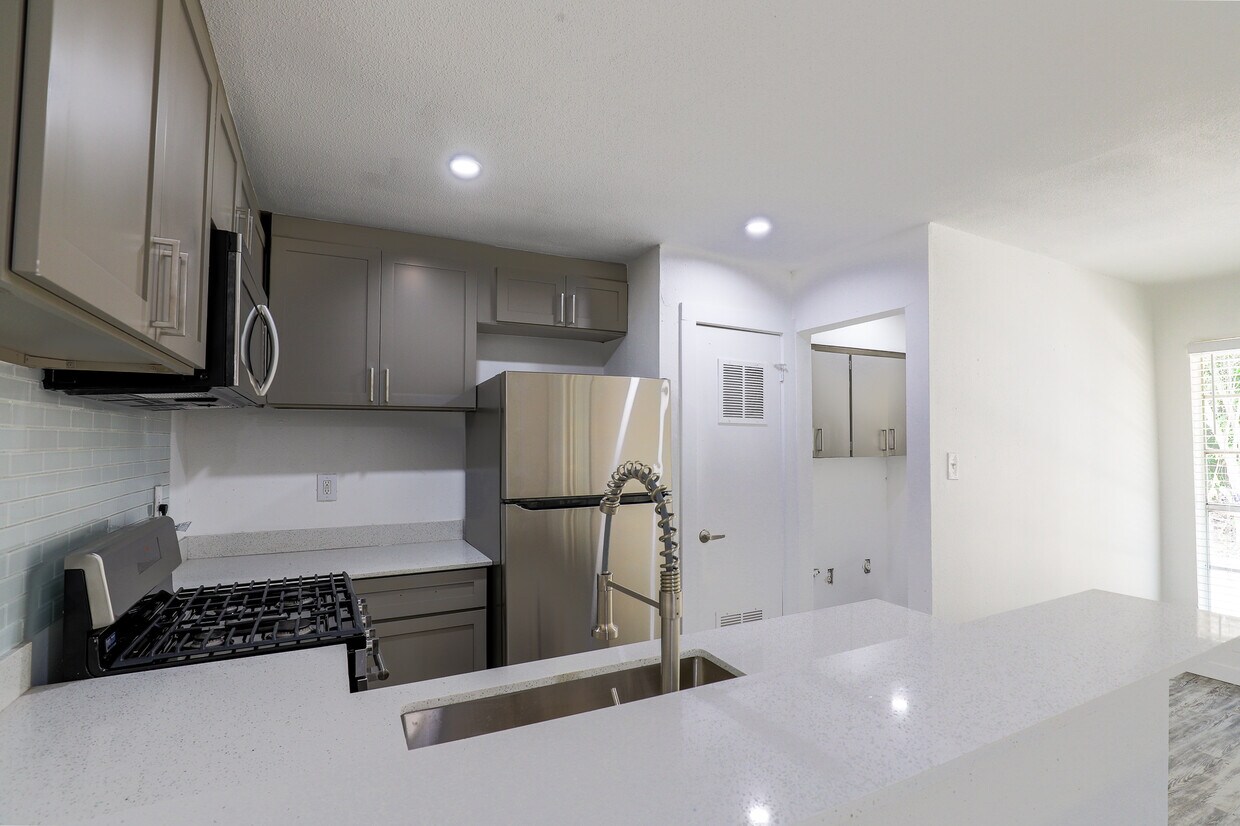 Ashford Cameron Grove Apartments in Austin, TX