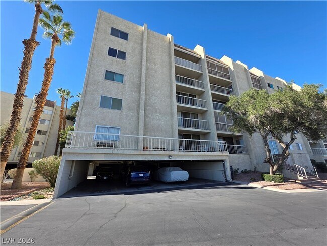 Foto del edificio - 750 S Royal Crest Cir