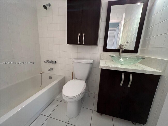 Foto del edificio - 440 E 23rd St
