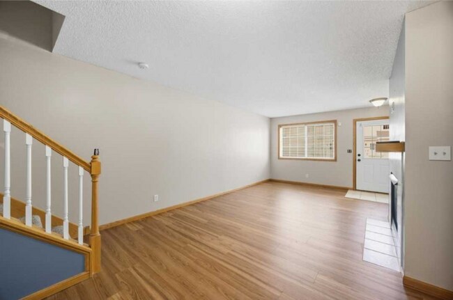 Foto del edificio - 17433 Glacier Wy