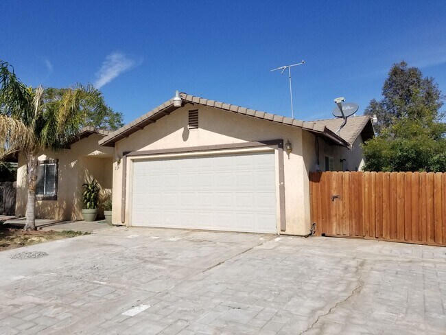 Foto del edificio - Beautiful 3 bedroom home available in Heber