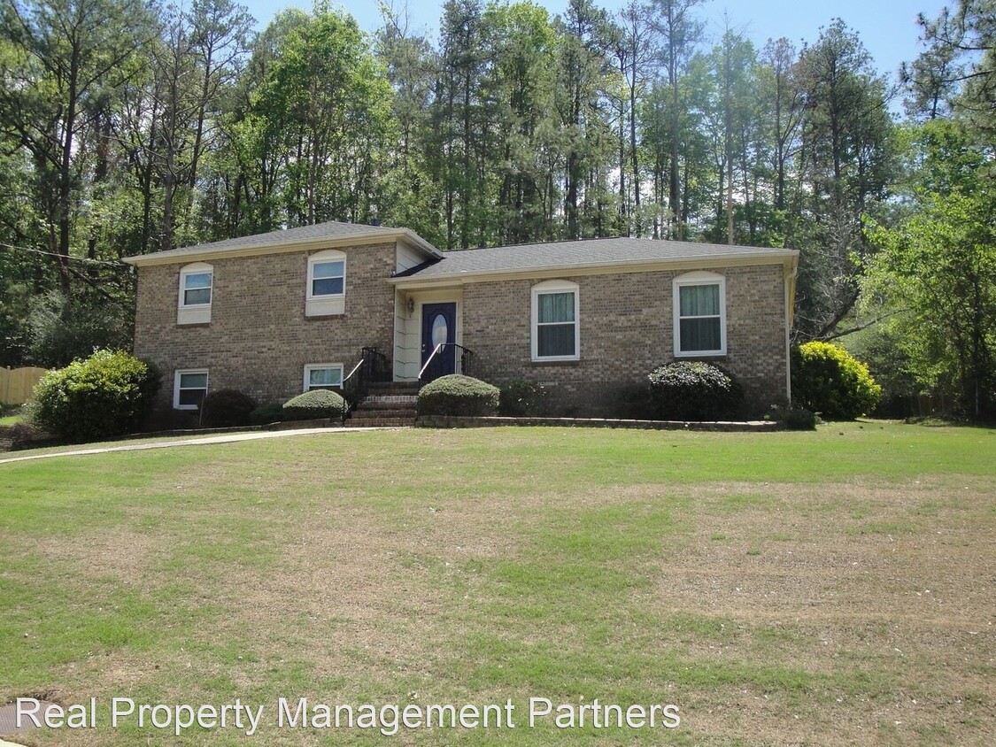 Foto principal - 4 br, 2 bath House - 2049 Longmeadow Lane