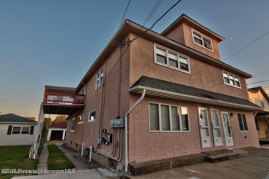 Building Photo - 530 S Main St