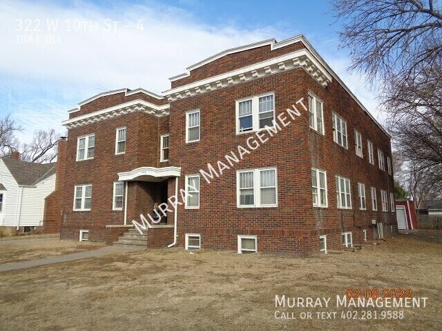 Foto del edificio - 322 W 10th St