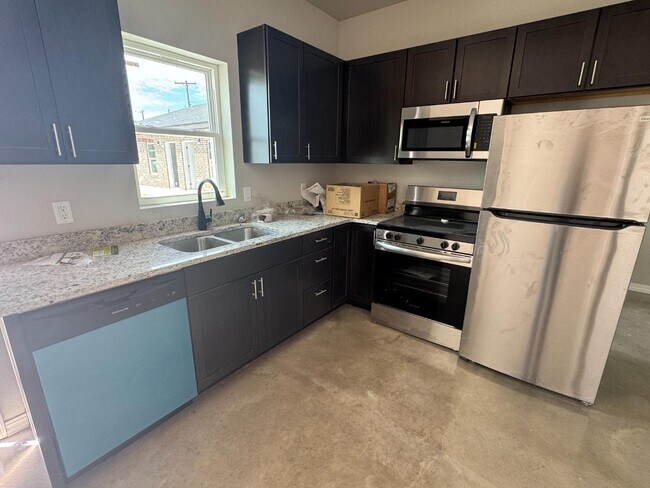 Foto del edificio - 700 West St