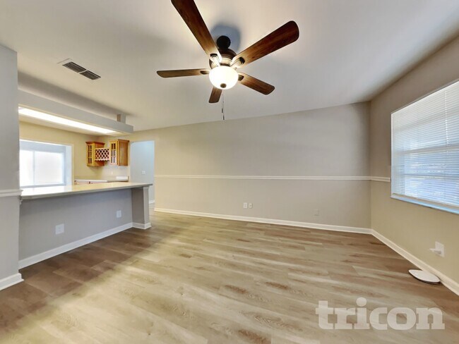 Foto del edificio - 6423 4th Ave NE