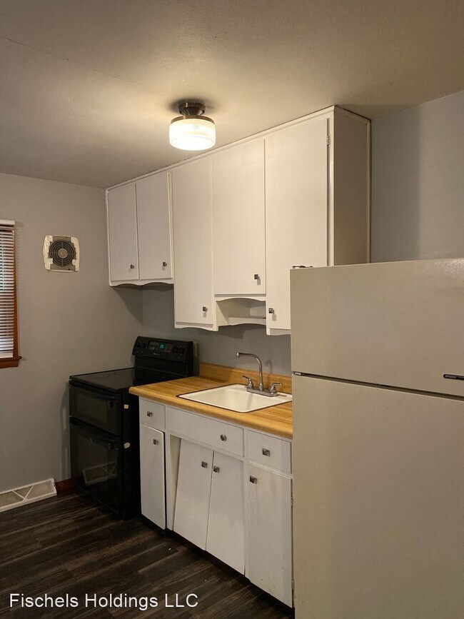 Building Photo - 1 br, 1 bath House - 1135 Hawthorne Ave