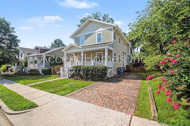 Building Photo - 14 W Caton Ave