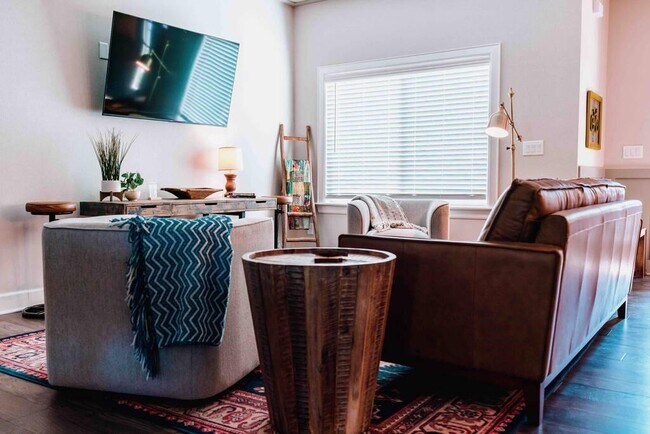 Foto del edificio - 406 NW Retreat Ln