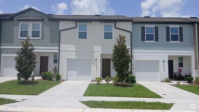 Building Photo - 421 Madison Dr
