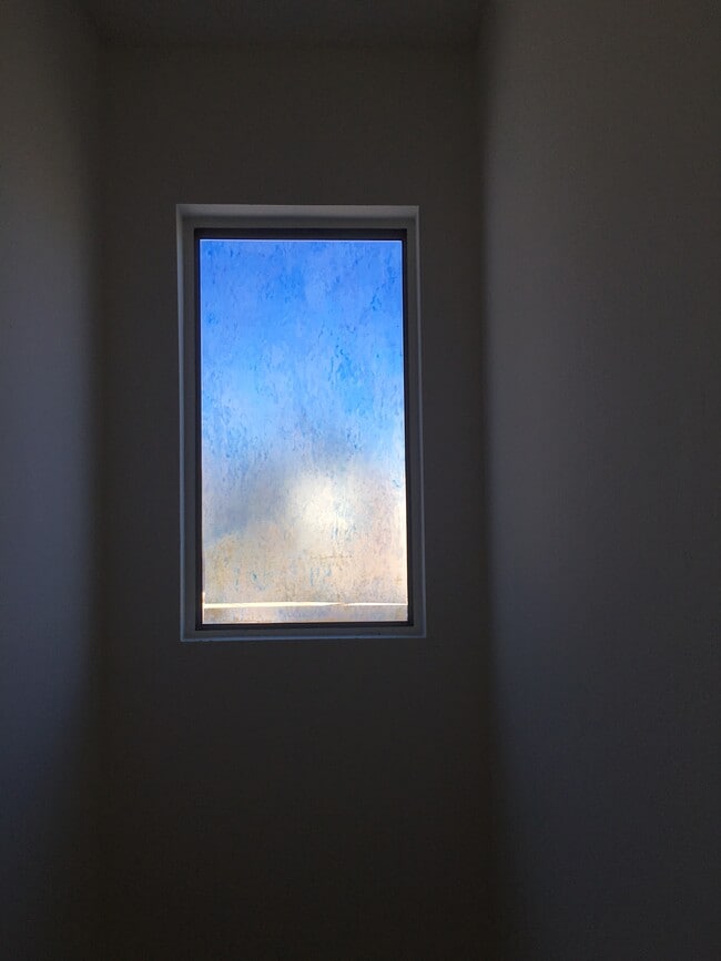 Foto del edificio - 7665 Fountain Ave