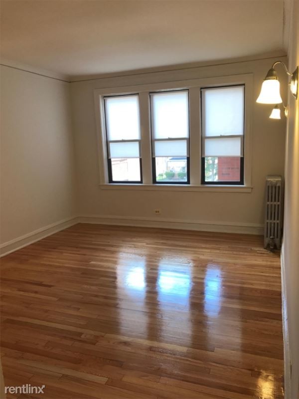 Foto del edificio - 10740 S Calumet Ave