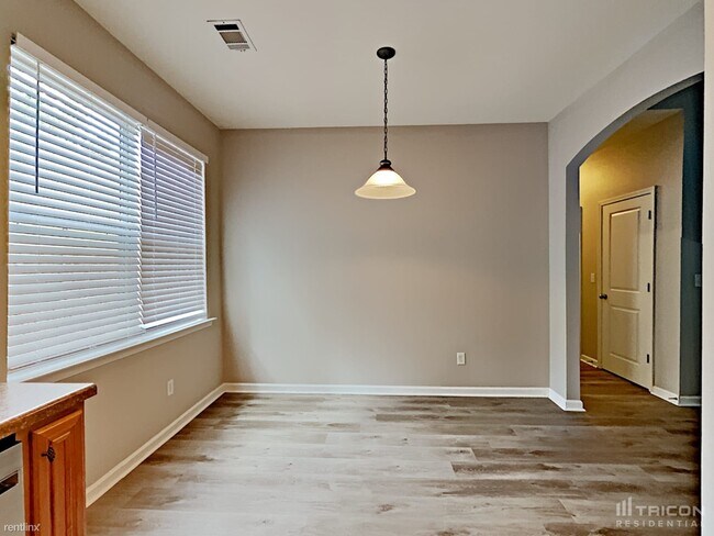 Building Photo - 7894 Bluefin Trail