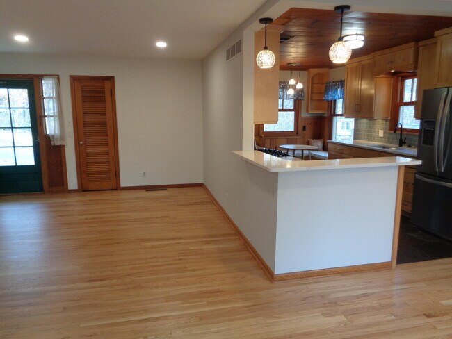 Foto del edificio - 1008 S Glenwood Ave