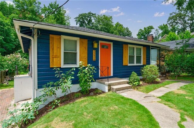 Building Photo - 3236 Mathieson Dr NE