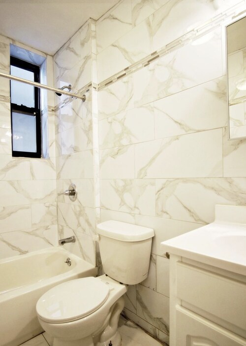 Foto del edificio - 2619 Bedford Ave
