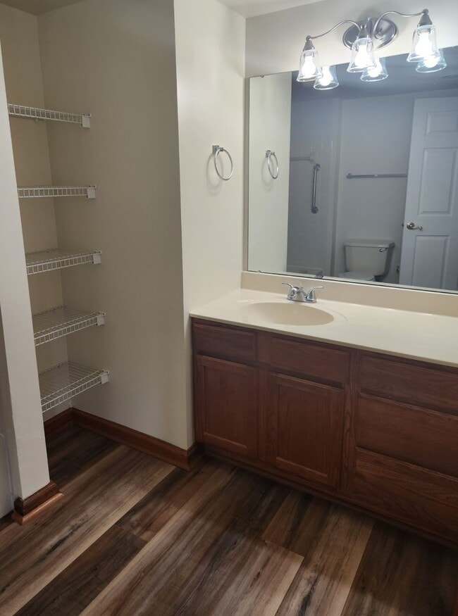 Building Photo - Building B