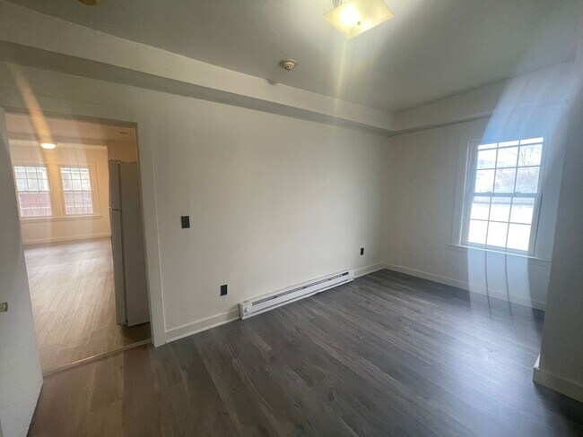 Foto del edificio - 12-14 E Hoosac Street