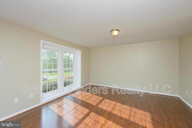 Foto del edificio - 257 Maple Wreath Ct