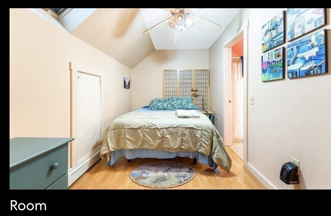 Foto del edificio - 448 Wiscasset Rd