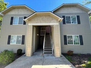Building Photo - 213 N Avenger Ln