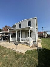 Building Photo - 107 Main -