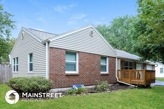 Foto del edificio - 9505 Newton Ave