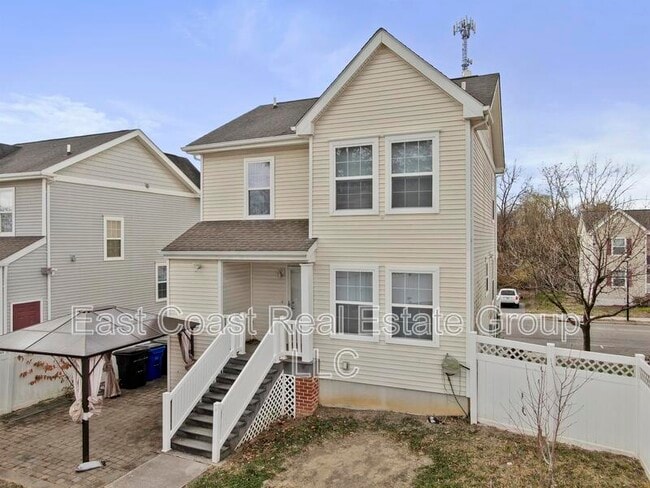 Foto del edificio - 238 Merrbaugh Dr