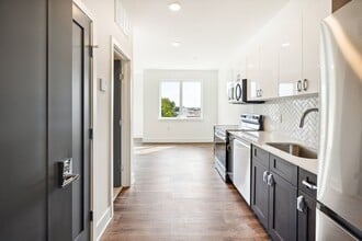 Interior Photo - OLO