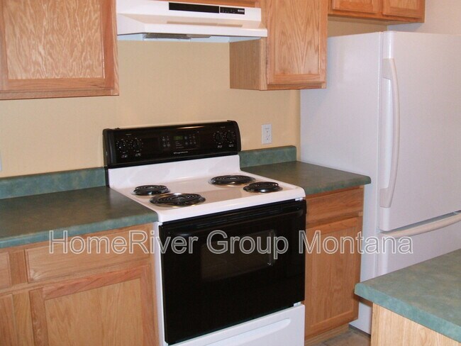 Foto del edificio - 136 N Grant St