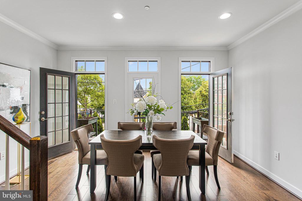 Foto principal - 3334 7th St NE