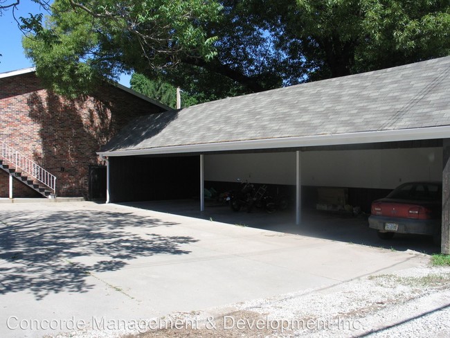 Building Photo - 2528 N 49th St
