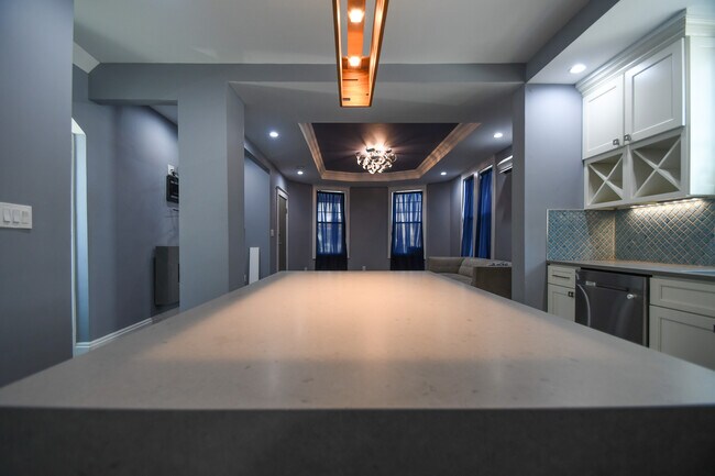 Building Photo - 135 76th St
