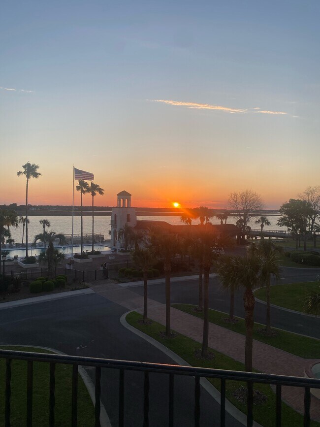 Foto del edificio - 700 Wilmington Island Rd